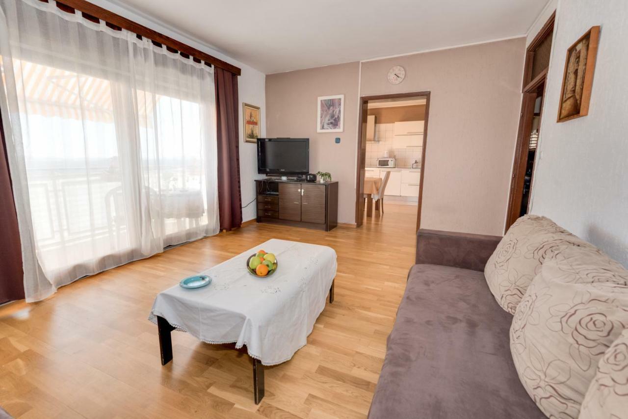 Lara Apartment شيبينيك المظهر الخارجي الصورة